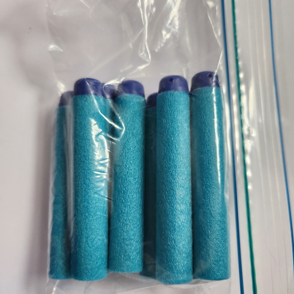 NERF Trailblazer Blue and Orange Blaster 8-Dart Gun With Extra Darts - Picture 7 of 7